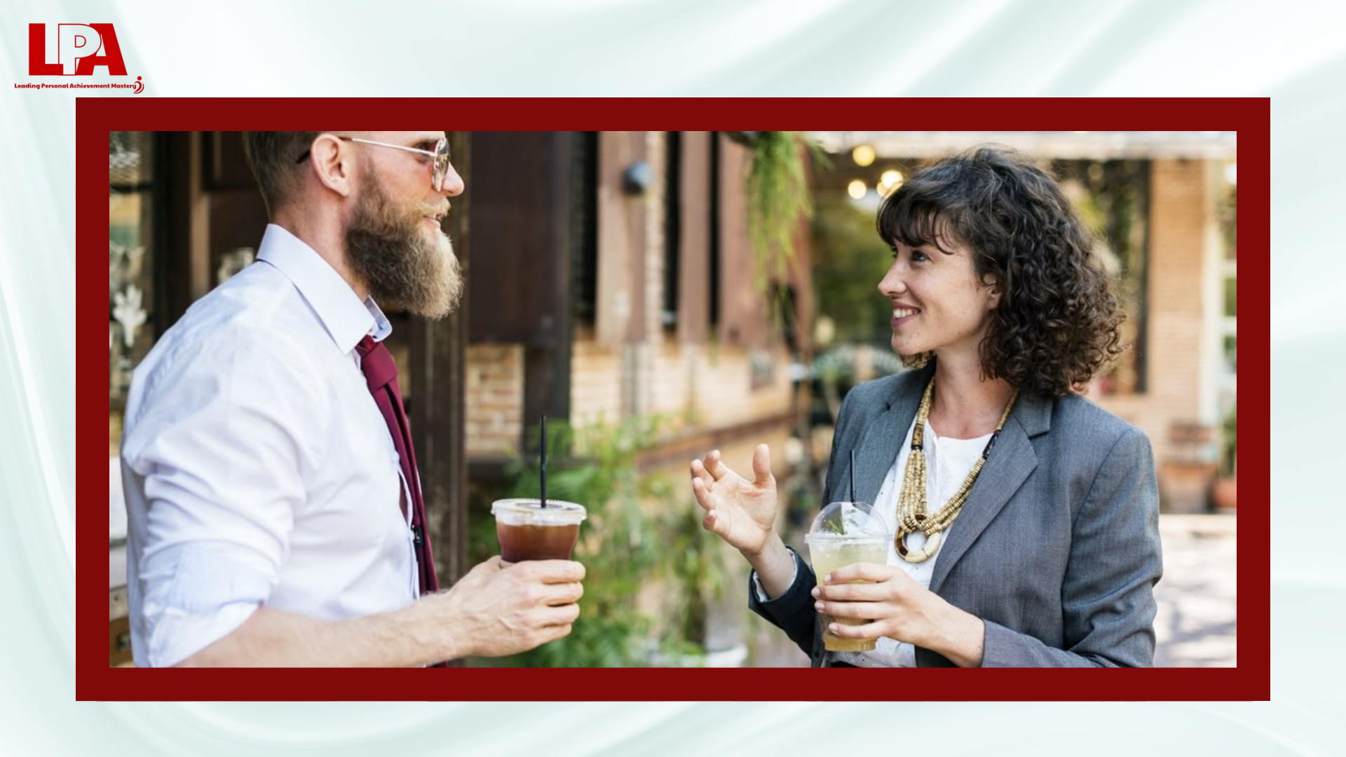 Small Talk là gì? Từ chuyện phiếm đến vốn xã hội